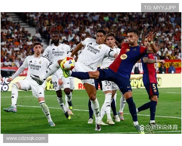 巴萨 8 人伤潮!费兰退国家队,3 天 2 人折戟 FIFA 窗口 巴萨 8 人伤潮!费兰退国家队,3 天 2 人折戟 FIFA 窗口