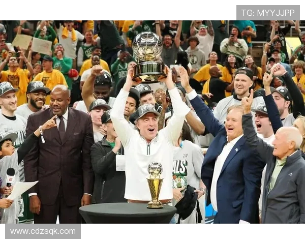 总决赛 G5 致命转折:卡莱尔痛批前板失守与低级失误 总决赛 G5 致命转折:卡莱尔痛批前板失守与低级失误